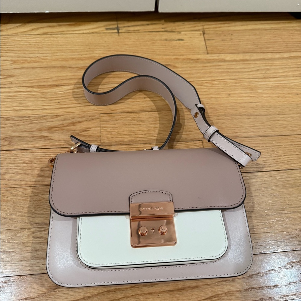 Michael Kors Sloan Editor bag